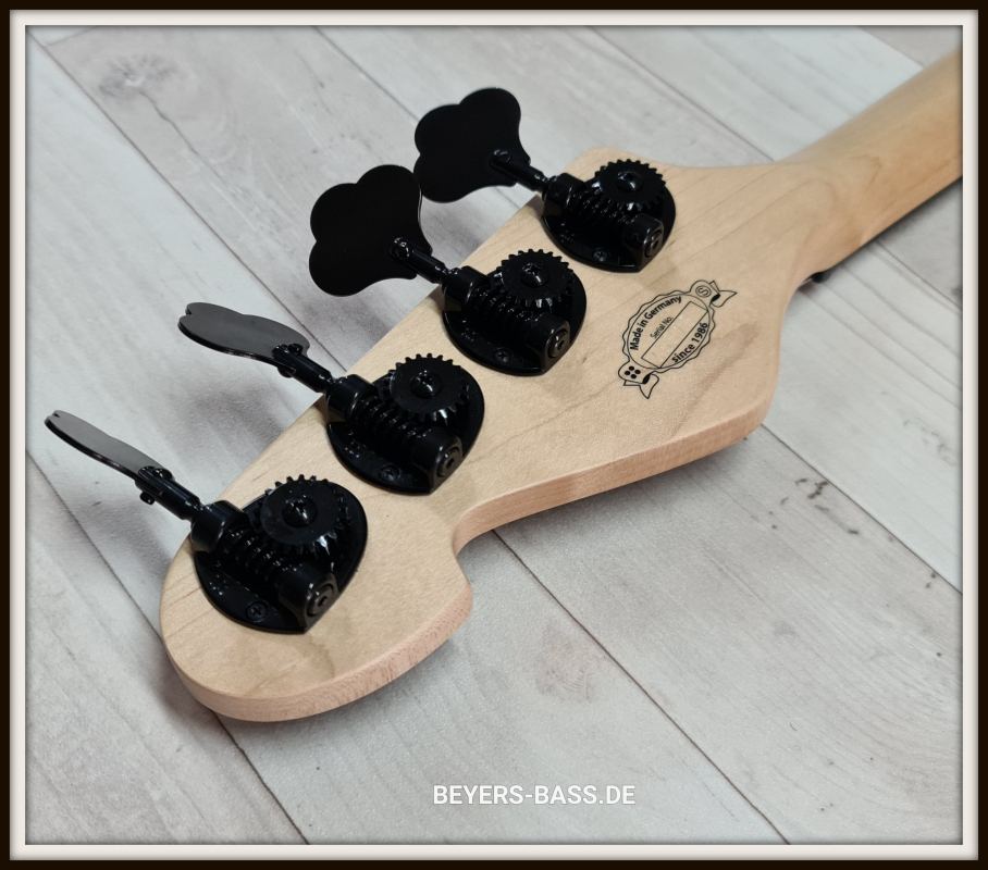 Sandberg Forty Eight VM4 Ebony, Black Highgloss